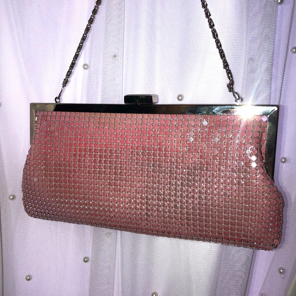 Adorable bedazzled y2k bag 💕